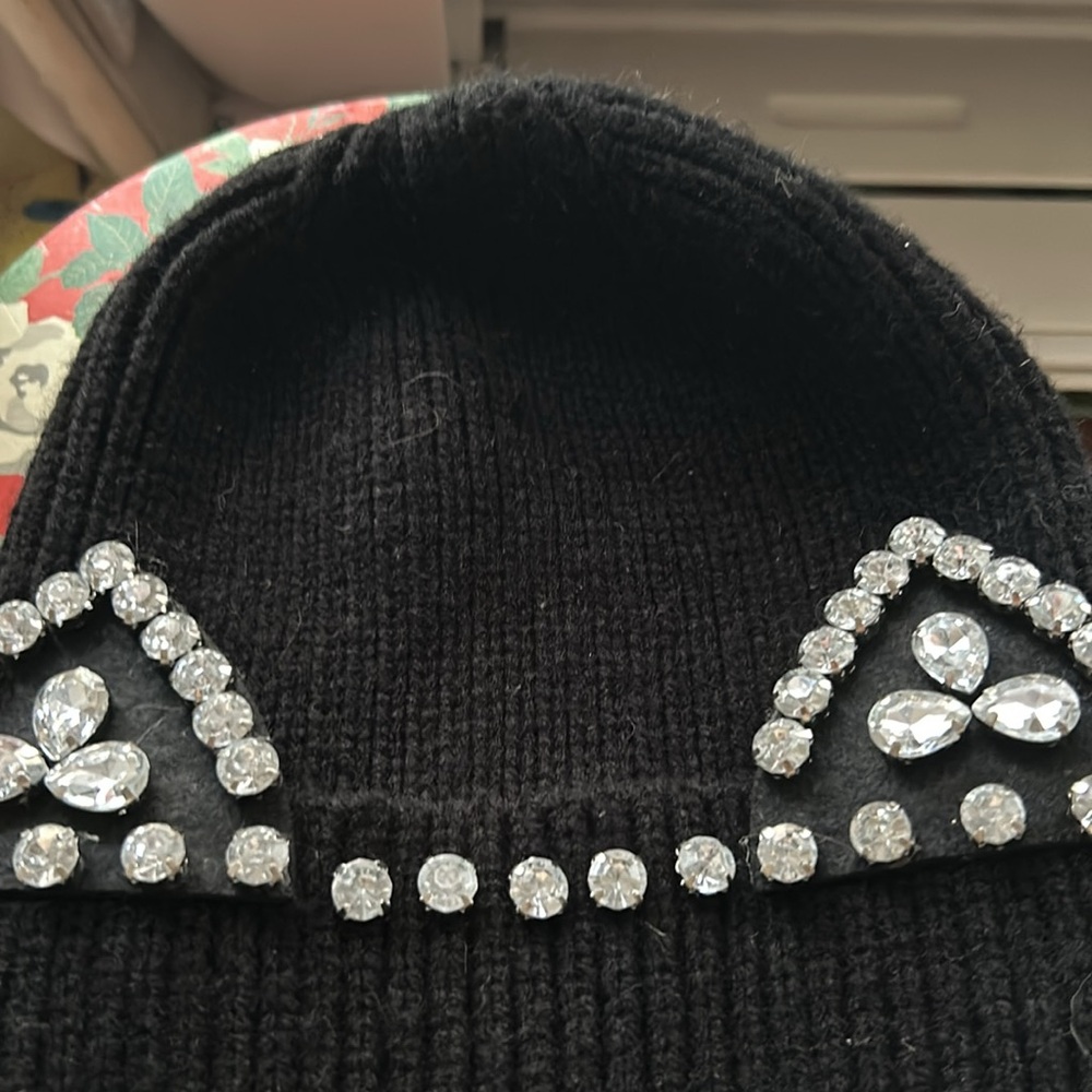 Rhinestone cat hat - Picture 3 of 4